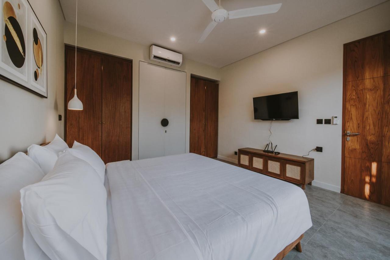 New 4 Bedroom 5 Min Walk To Berawa Beach Enclosed Livng Canggu Kültér fotó