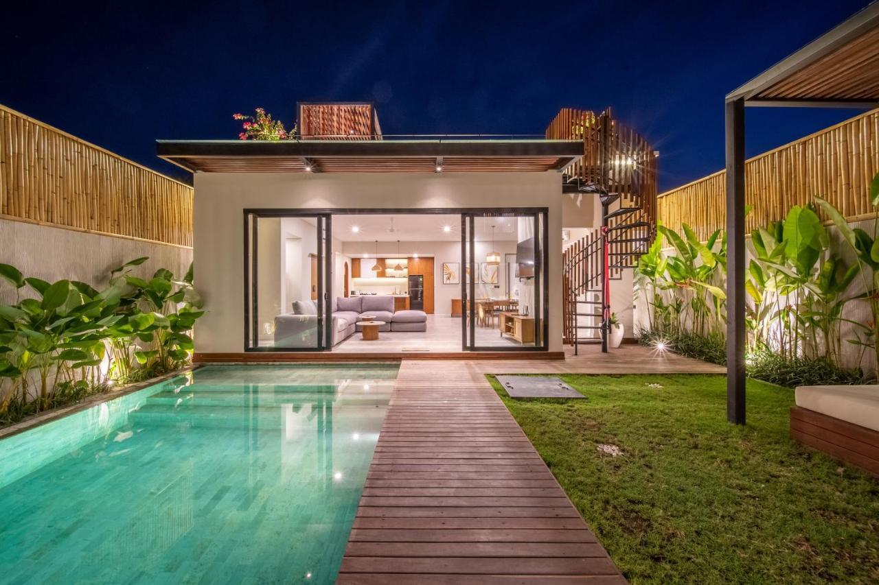 New 4 Bedroom 5 Min Walk To Berawa Beach Enclosed Livng Canggu Kültér fotó