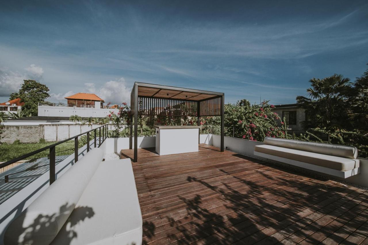 New 4 Bedroom 5 Min Walk To Berawa Beach Enclosed Livng Canggu Kültér fotó