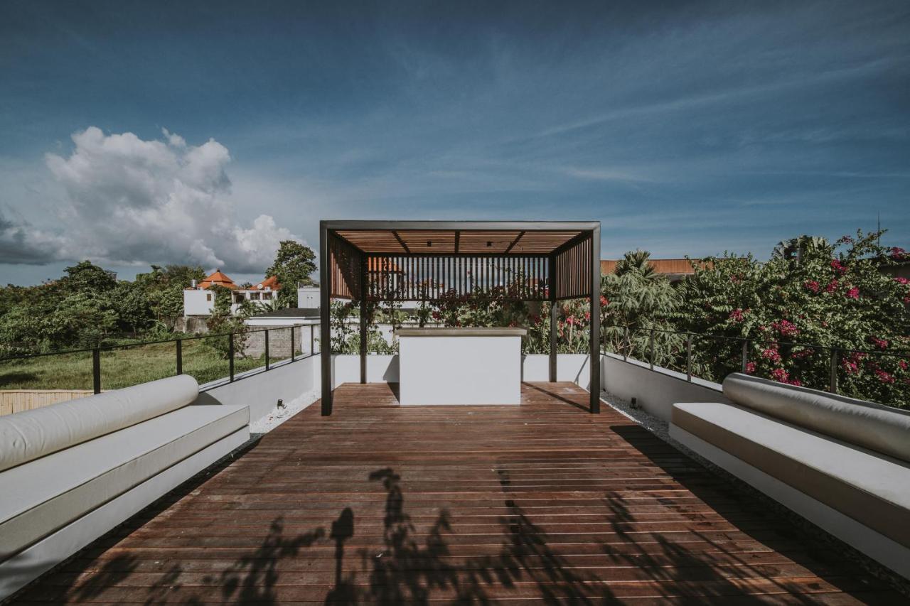 New 4 Bedroom 5 Min Walk To Berawa Beach Enclosed Livng Canggu Kültér fotó